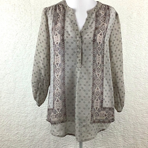 Maurices Women’s Size Med. Sheer Blouse - Picture 1 of 10